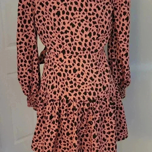 Influence Pink Leopard Wrap Dress Size 12 UK (US 8) - Picture 5 of 6